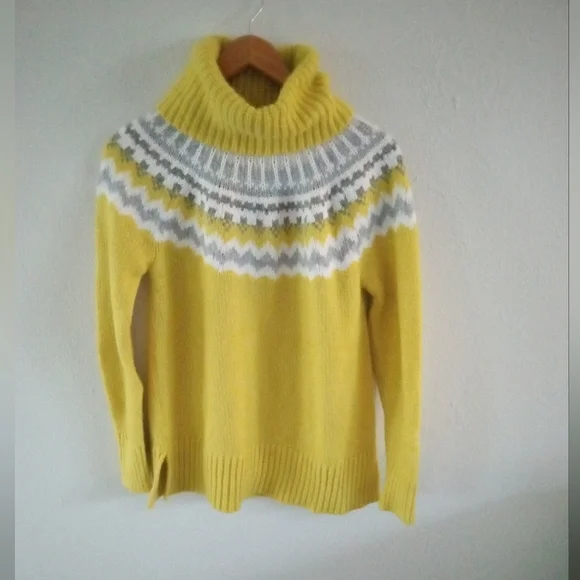 ANN TAYLOR LOFT Yellow Fair Isle Sweater | S - Picture 6 of 7